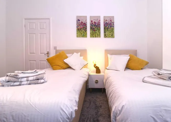 Rydal House 2 Bedroom House With Upstairs Bathroom