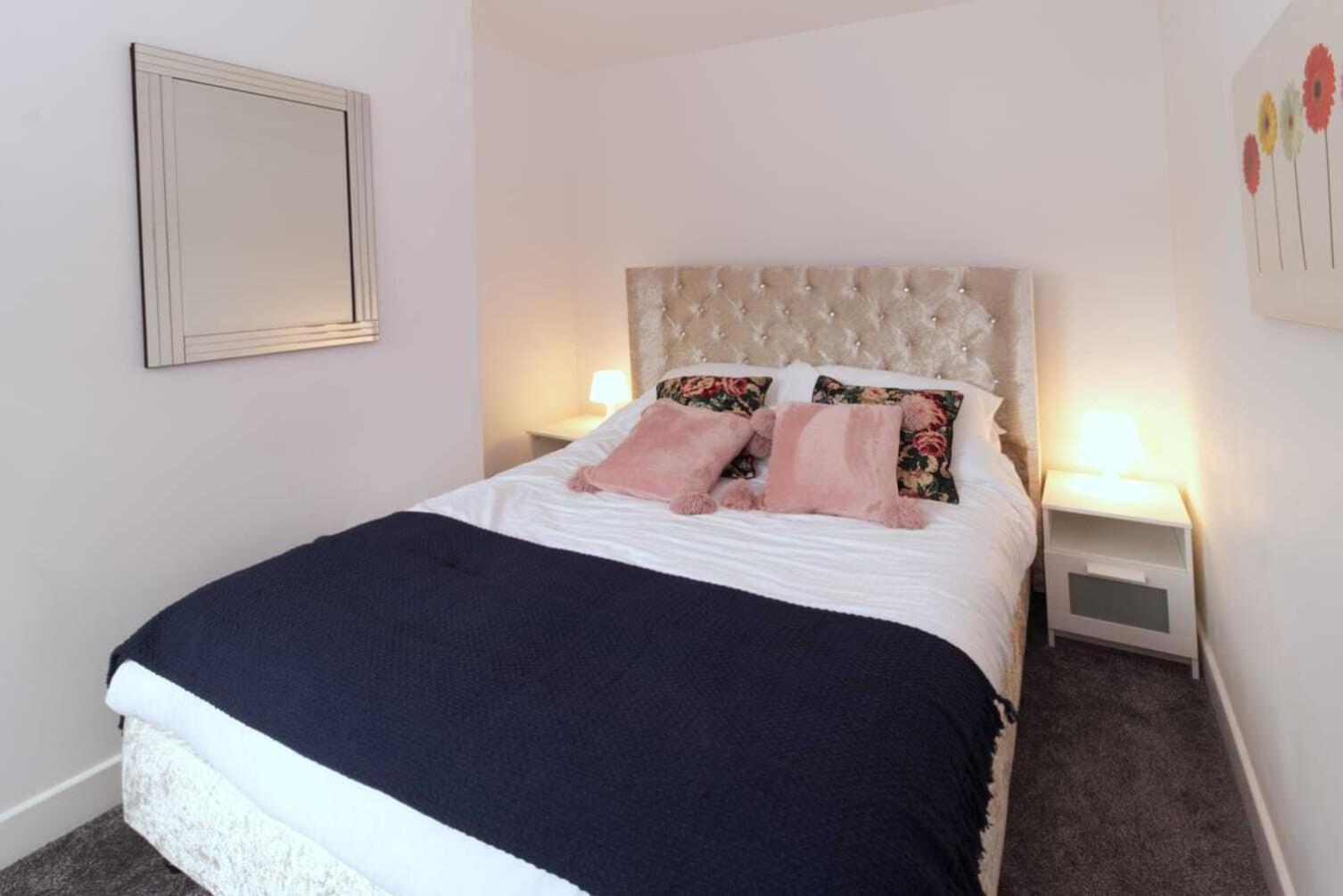 Rydal House 2 Bedroom House With Upstairs Bathroom Holiday home *